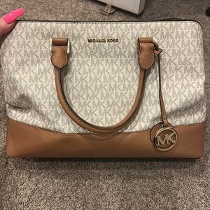 Michael Kors purse GUC✨
